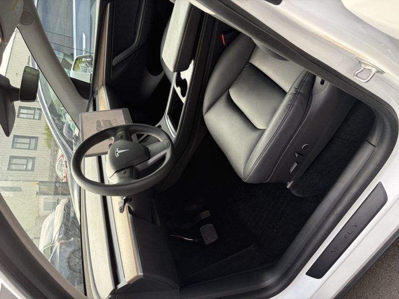 TESLA MODEL Y LONG RANGE AWD 2022