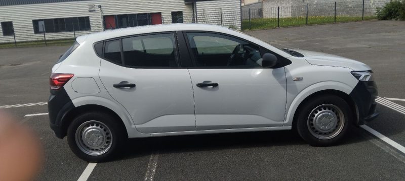 DACIA SANDERO III 1.0 SCE 65 AN 2021 NEUF 7000 KM 1 ERE MAIN