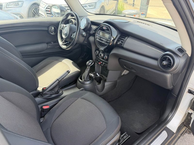 MINI COOPER  1.5I 136CH BOITE AUTO GARANTIE 