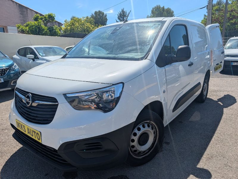 OPEL COMBO M 950 1.5 HDI 100CH 1ERE MAIN TVA RECUPERABLE  GARANTIE 12 MOIS