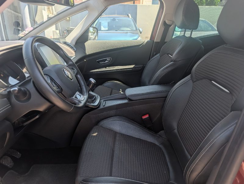 RENAULT SCENIC IV 1.2 TCE 130 INTENS FULL OPTIONS GARANTIE 12 MOIS