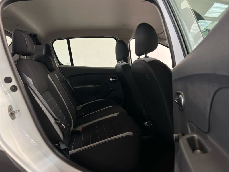DACIA SANDERO 1.0 90CH STEPWAY 