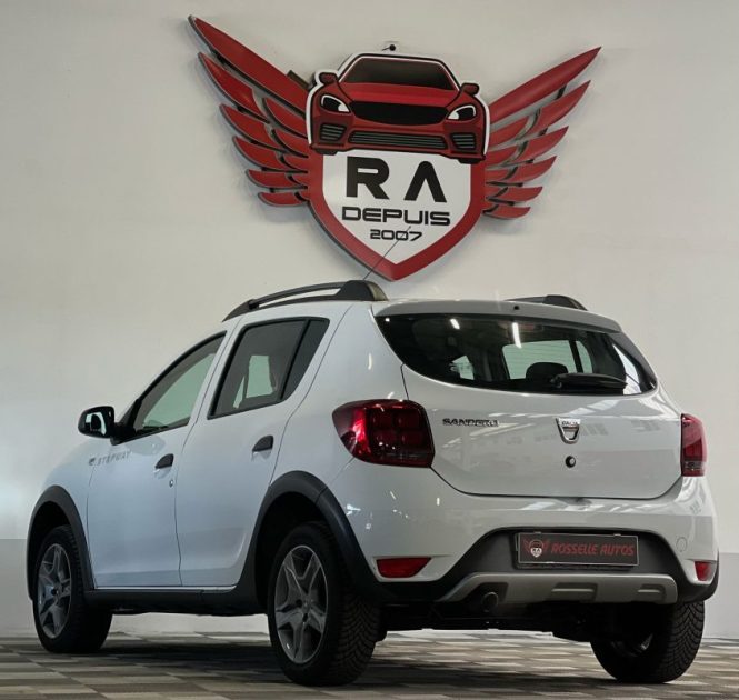 DACIA SANDERO 1.0 90CH STEPWAY 