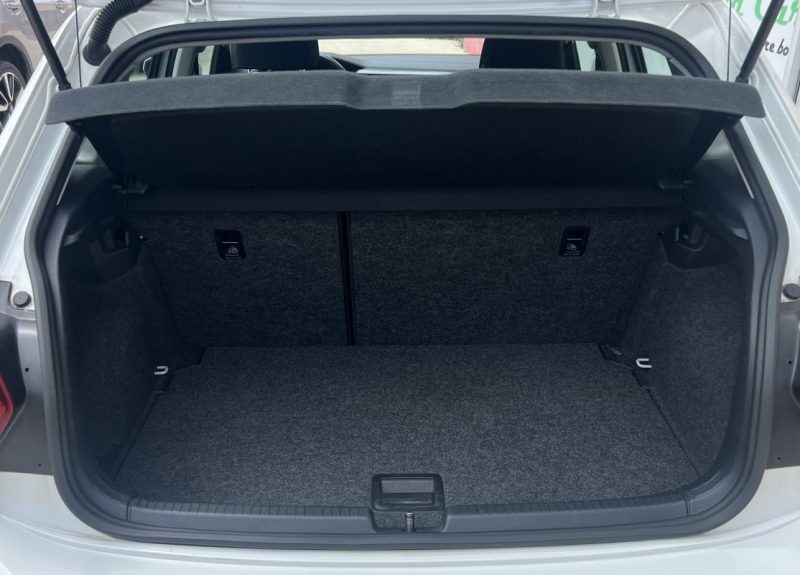 Volkswagen Polo VI 1.0l MPI CONNECT 65ch - Garantie 6 mois
