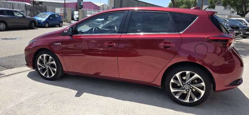 TOYOTA AURIS 136H TECHNOLINE 2017
