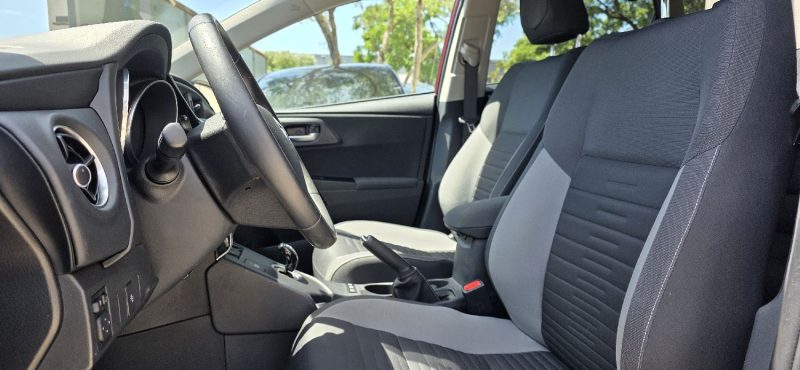 TOYOTA AURIS 136H TECHNOLINE 2017