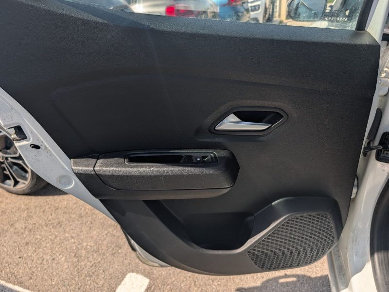 DACIA SANDERO 3 III 1.0 TCE 100 ESSENTIEL FLEXFUEL ESSENCE/GPL/BIO ETHANOL 