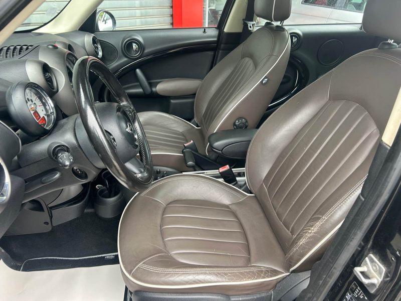 MINI MINI COUNTRYMAN COOPER 1598CM3 122CV  2011