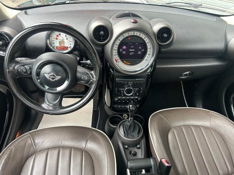 MINI MINI COUNTRYMAN COOPER 1598CM3 122CV  2011
