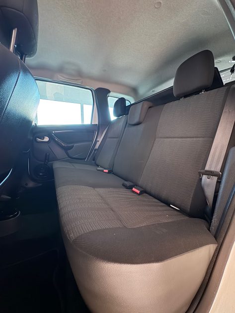 Dacia Duster 1.6 105Cv 16V - Lauréate - Garantie 1 an ou 15.000km