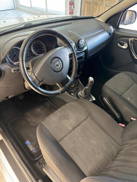 Dacia Duster 1.6 105Cv 16V - Lauréate - Garantie 1 an ou 15.000km