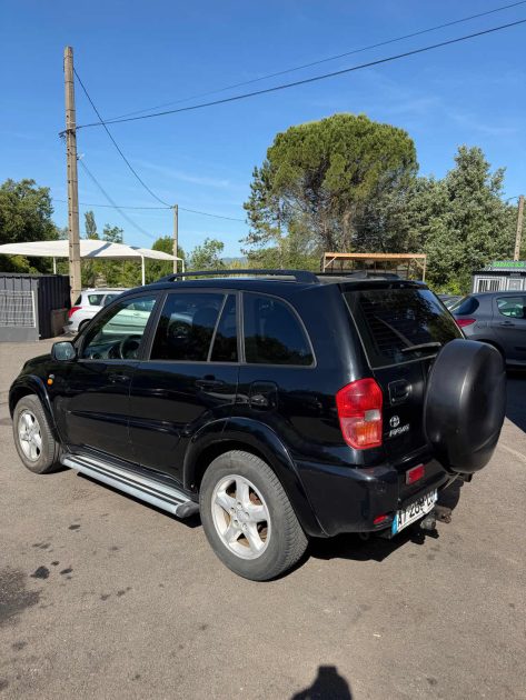 TOYOTA RAV4 2.0 D4D VX 2003