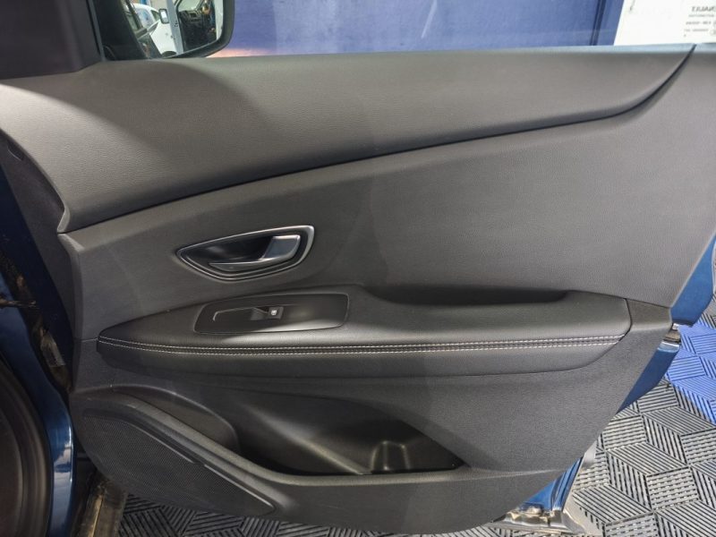 RENAULT GRAND SCENIC IV 7P 1.5 DCI 110 BUSINESS - boite automatique -7 places 2019