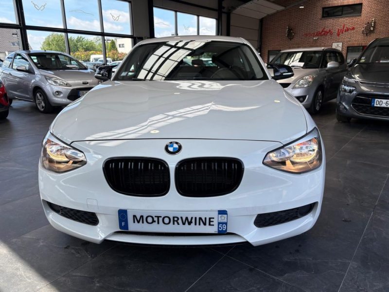 🚗 BMW SÉRIE 1 114i 102ch ⚙️ LOUNGE 3P 📱 Bluetooth 📡 Radar de recul ❄️ Climatisation