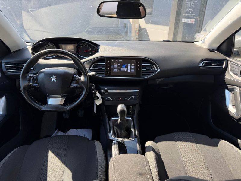 PEUGEOT 308 1.6 BLUEHDI 100ch STYLE