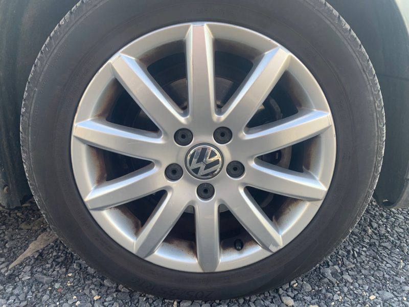 VOLKSWAGEN JETTA TREND 1.9 TDI 105 2006