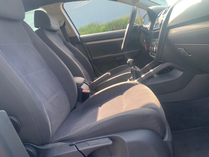 VOLKSWAGEN JETTA TREND 1.9 TDI 105 2006