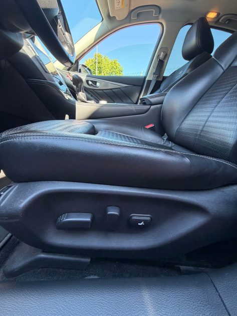 INFINITI Q50 3.5 V6 HYBRID 364CH AWD BVA 