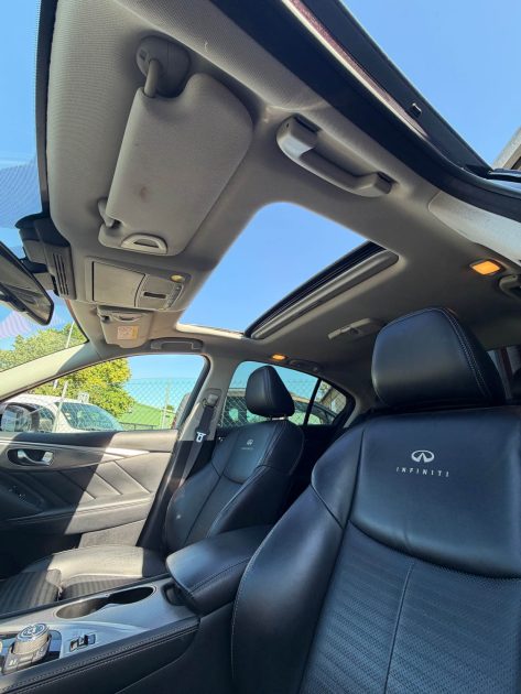 INFINITI Q50 3.5 V6 HYBRID 364CH AWD BVA 