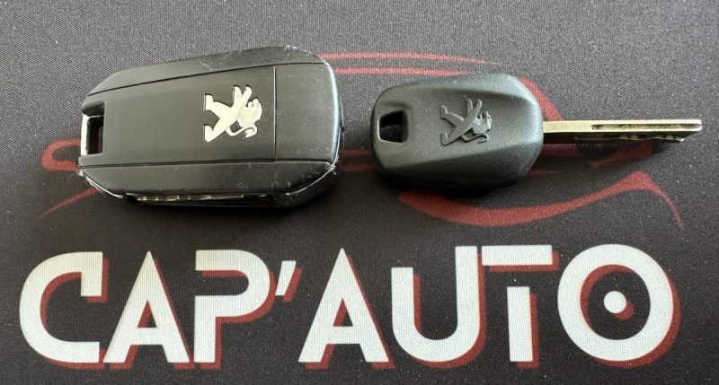 PEUGEOT PARTNER 3 STANDARD 650KG BLUEHDI 130CH S&S ASPHALT EAT8 3 PLACES - 1ère Main -