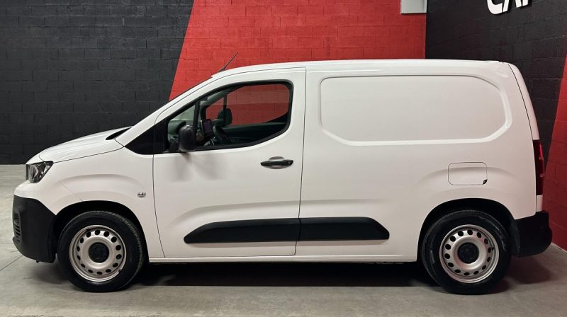 PEUGEOT PARTNER 3 STANDARD 650KG BLUEHDI 130CH S&S ASPHALT EAT8 3 PLACES - 1ère Main -