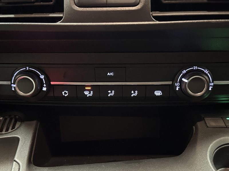 PEUGEOT PARTNER 3 STANDARD 650KG BLUEHDI 130CH S&S ASPHALT EAT8 3 PLACES - 1ère Main -