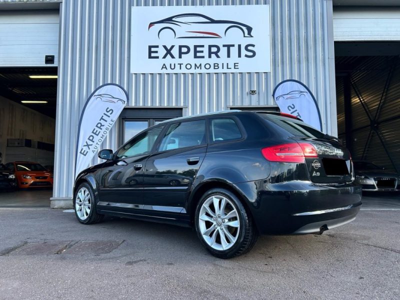 AUDI A3 1.6 TDi 105CV SPORTBACK S-TRONIC  XENON LED