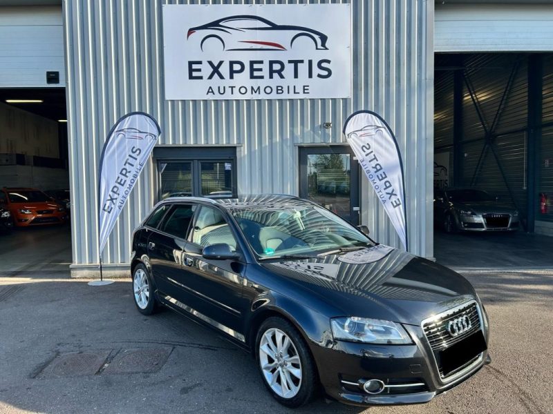 AUDI A3 1.6 TDi 105CV SPORTBACK S-TRONIC  XENON LED