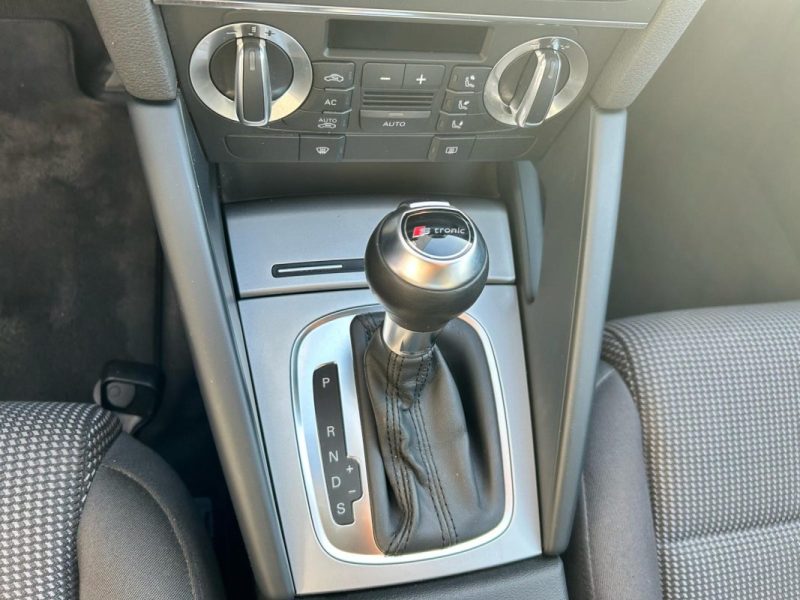 AUDI A3 1.6 TDi 105CV SPORTBACK S-TRONIC  XENON LED