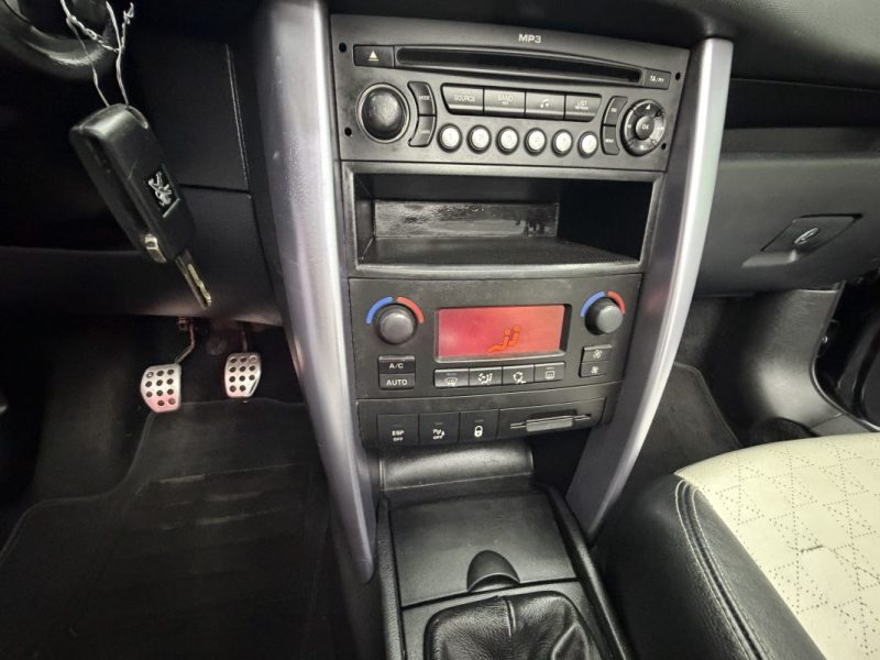 PEUGEOT 207 1.6 16V 1598CM3 120CV  2008