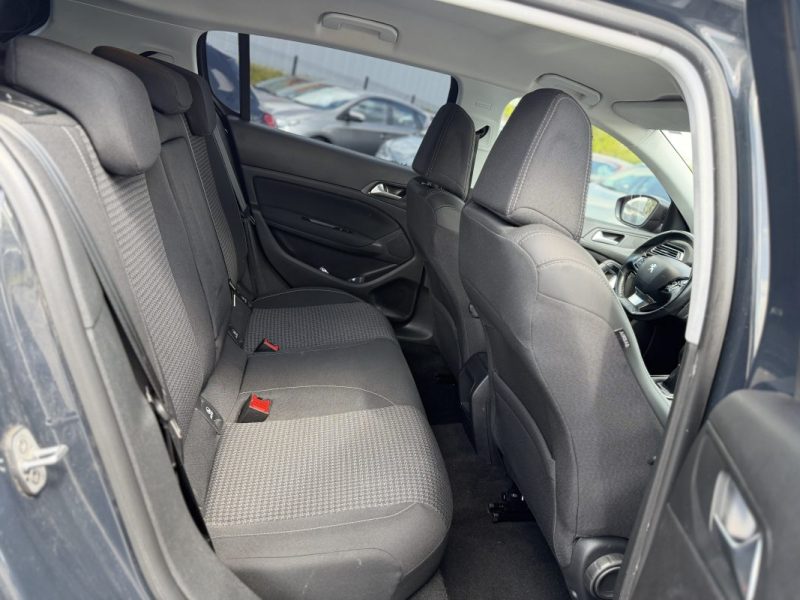 PEUGEOT 308 ACTIVE / GT PACK 1.6 BLUEHDI 100ch  