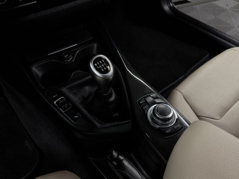 BMW SERIE 1 F20 PHASE 2 LCI 118i 1.5 136 Cv 5 PORTES / INTERIEUR CUIR GPS BVM6 - GARANTIE 1 AN