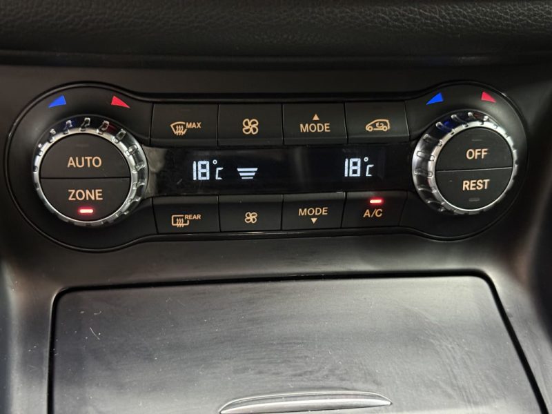 MERCEDES GLA 200d 136 ch Fascination AMG 7G-DCT