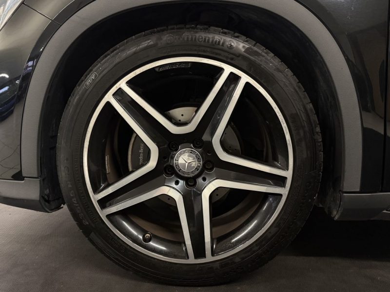 MERCEDES GLA 200d 136 ch Fascination AMG 7G-DCT