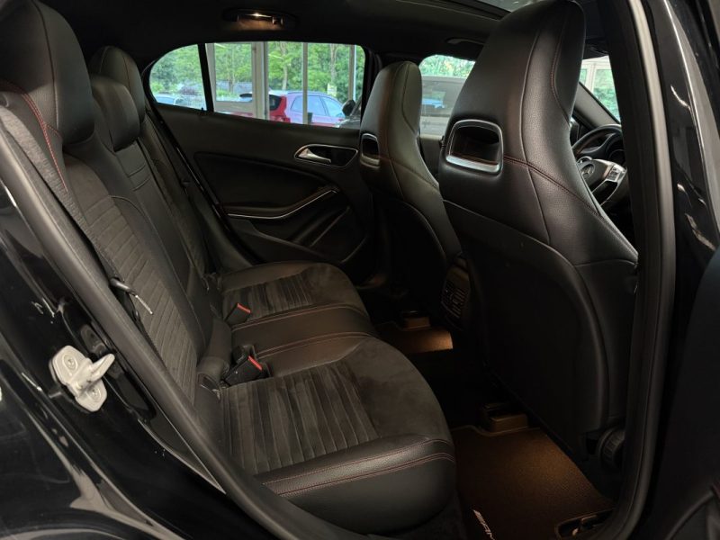 MERCEDES GLA 200d 136 ch Fascination AMG 7G-DCT