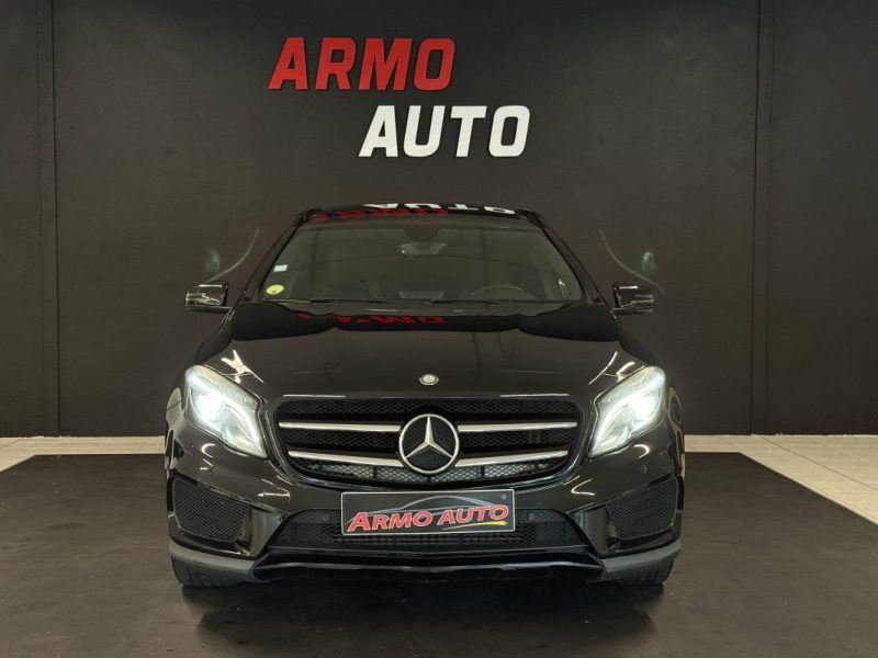 MERCEDES GLA 200d 136 ch Fascination AMG 7G-DCT
