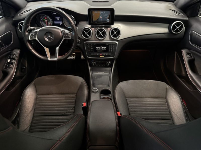 MERCEDES GLA 200d 136 ch Fascination AMG 7G-DCT