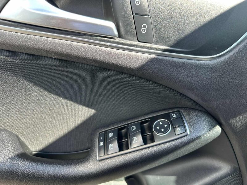 MERCEDES CLASSE B B180 CDI BVA 110CV SPORT EDITION 7G-TRONIC XENON TOIT OUVRANT 2013