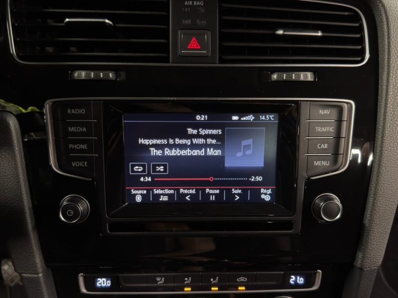 VOLKSWAGEN GOLF 7 VII CARAT 2.0 TDI 150 Cv 1ERE MAIN / KEYLESS ECRAN TACTILE GPS - GARANTIE 1 AN