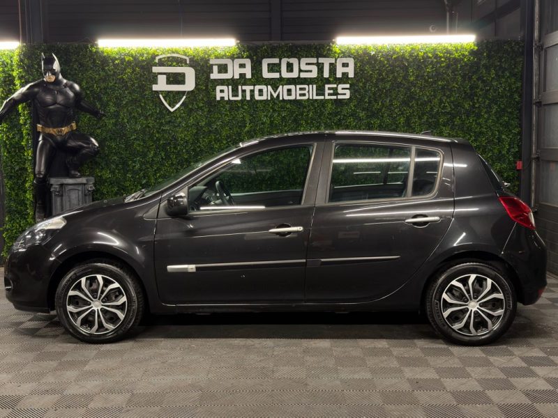 RENAULT CLIO 3 III PHASE 2 1.2 75 Cv 5 Pts 1ERE MAIN ECRAN GPS BLUETOOTH CRIT AIR 1 - GARANTIE 1 AN