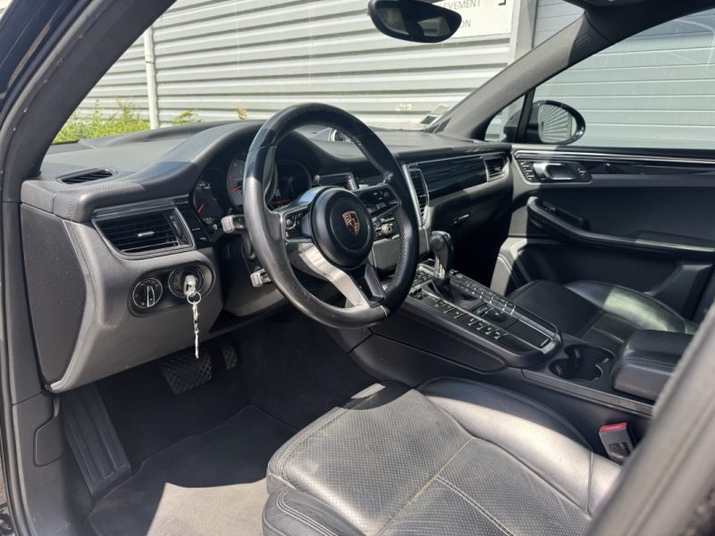 PORSCHE MACAN S 3.0 V6 258 CH - Pack sport chrono - Bose - Toit Ouvrant - Suivi Porsche complet 