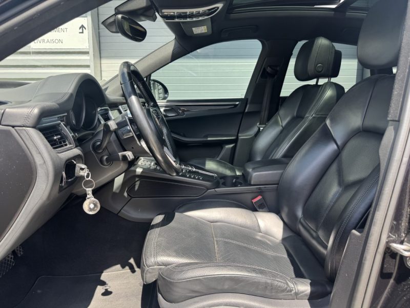 PORSCHE MACAN S 3.0 V6 258 CH - Pack sport chrono - Bose - Toit Ouvrant - Suivi Porsche complet 