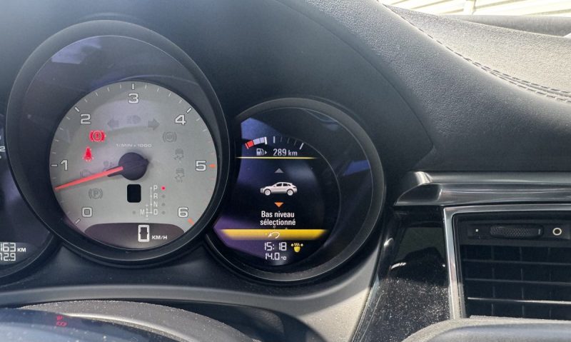 PORSCHE MACAN S 3.0 V6 258 CH - Pack sport chrono - Bose - Toit Ouvrant - Suivi Porsche complet 