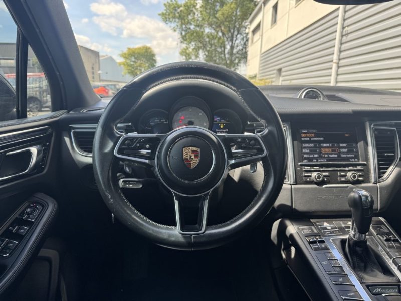 PORSCHE MACAN S 3.0 V6 258 CH - Pack sport chrono - Bose - Toit Ouvrant - Suivi Porsche complet 