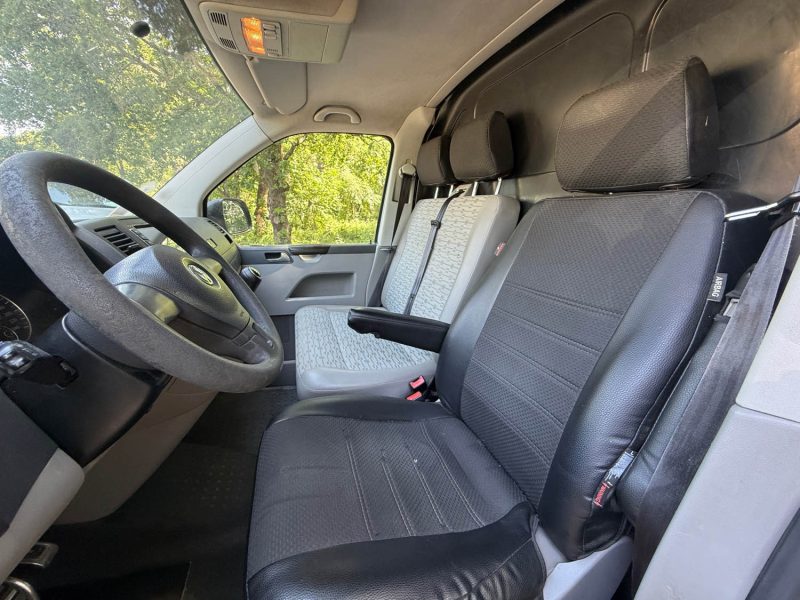 VOLKSWAGEN TRANSPORTER T5 2.0 TDI 140  2013