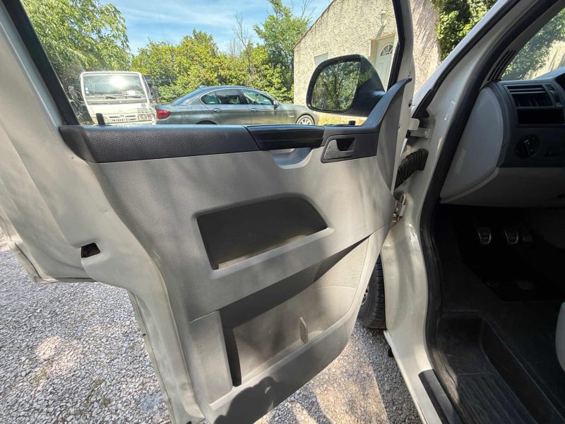 VOLKSWAGEN TRANSPORTER T5 2.0 TDI 140  2013