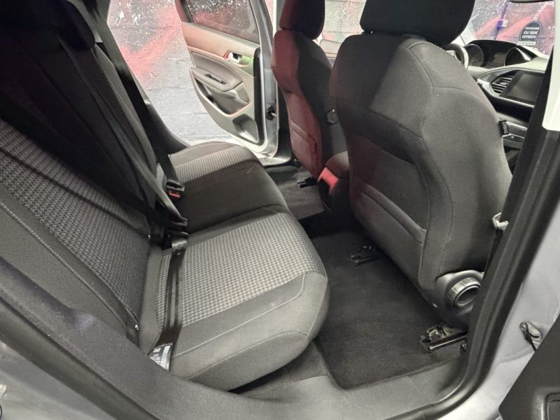 PEUGEOT 308 II SW 1.6 BLUE HDI 120 STYLE EAT 2017