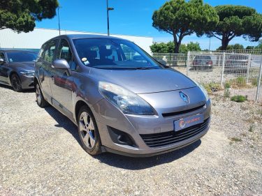 RENAULT SCENIC III RE81164 2009