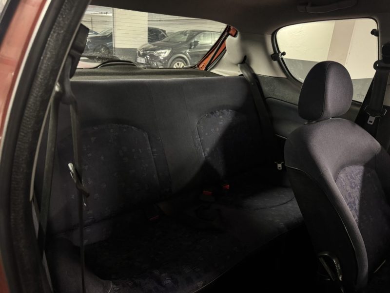 PEUGEOT 206 XR PRESENCE 1.4 1999