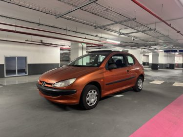 PEUGEOT 206 XR PRESENCE 1.4 1999